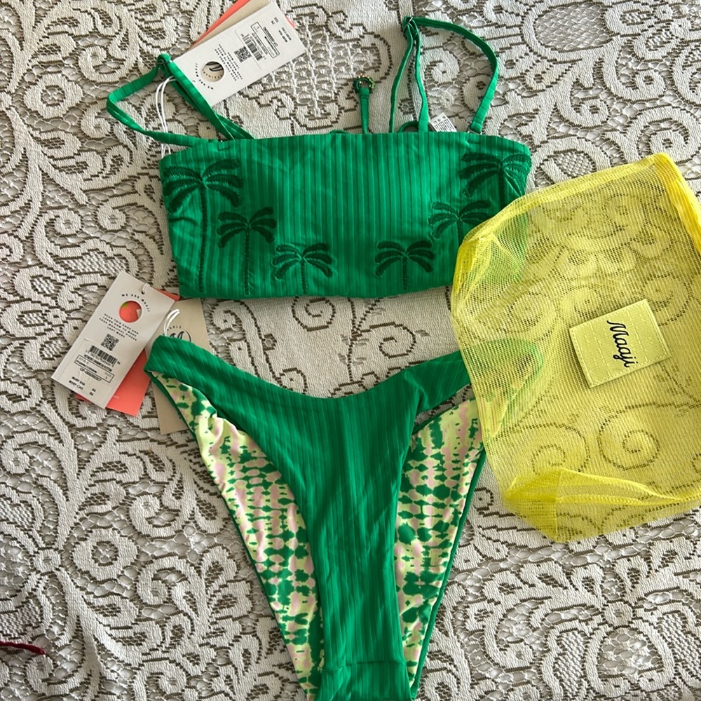 Maaji reversible bikini NWT